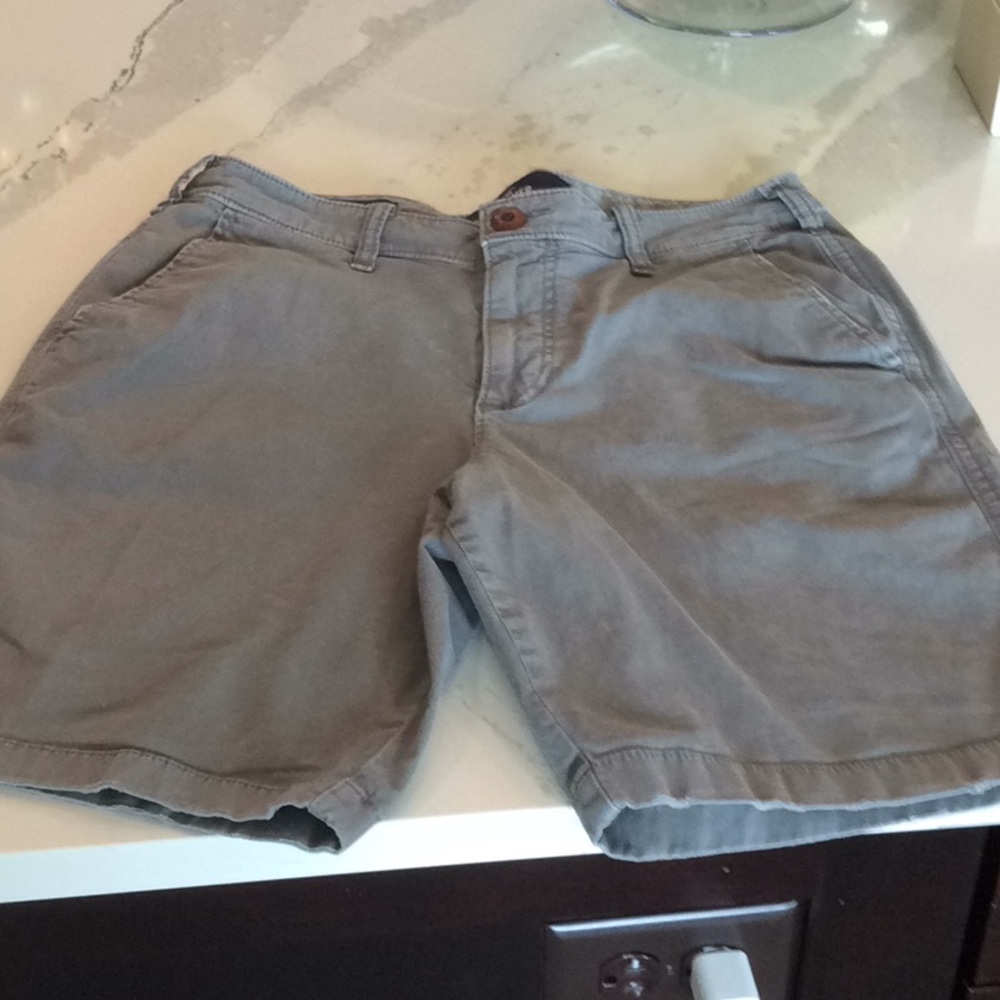 Hollister men’s shorts